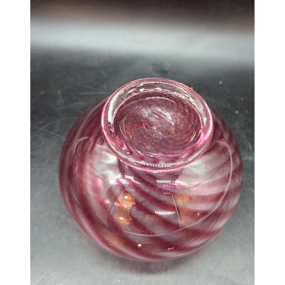Vintage‎ Hand Blown Art Glass Red Optic Swirl Candy Bonbon Dish Bowl 4.5